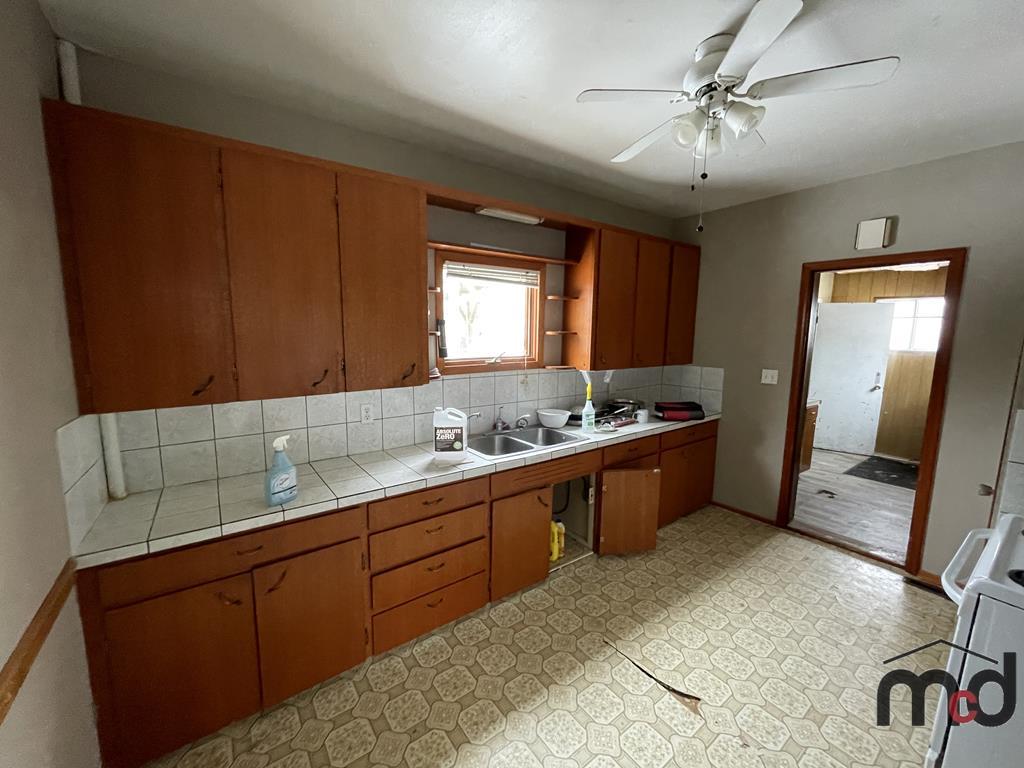 REAL ESTATE 22 Rouleau St., McTaggart, Sk.